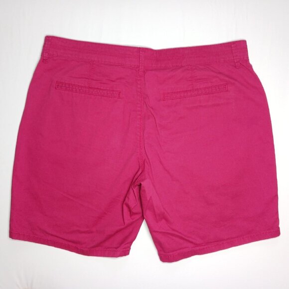 Lee 1889 Womens 14P Midrise Fit 8" Utility Bermuda Short Cranberry 14 Petite - Picture 2 of 9